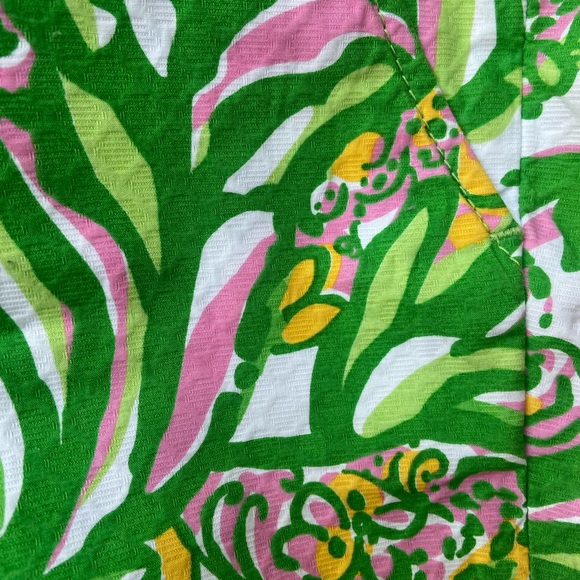 Lily Pulitzer Callahan Short Size 2 - Picture 2 of 4